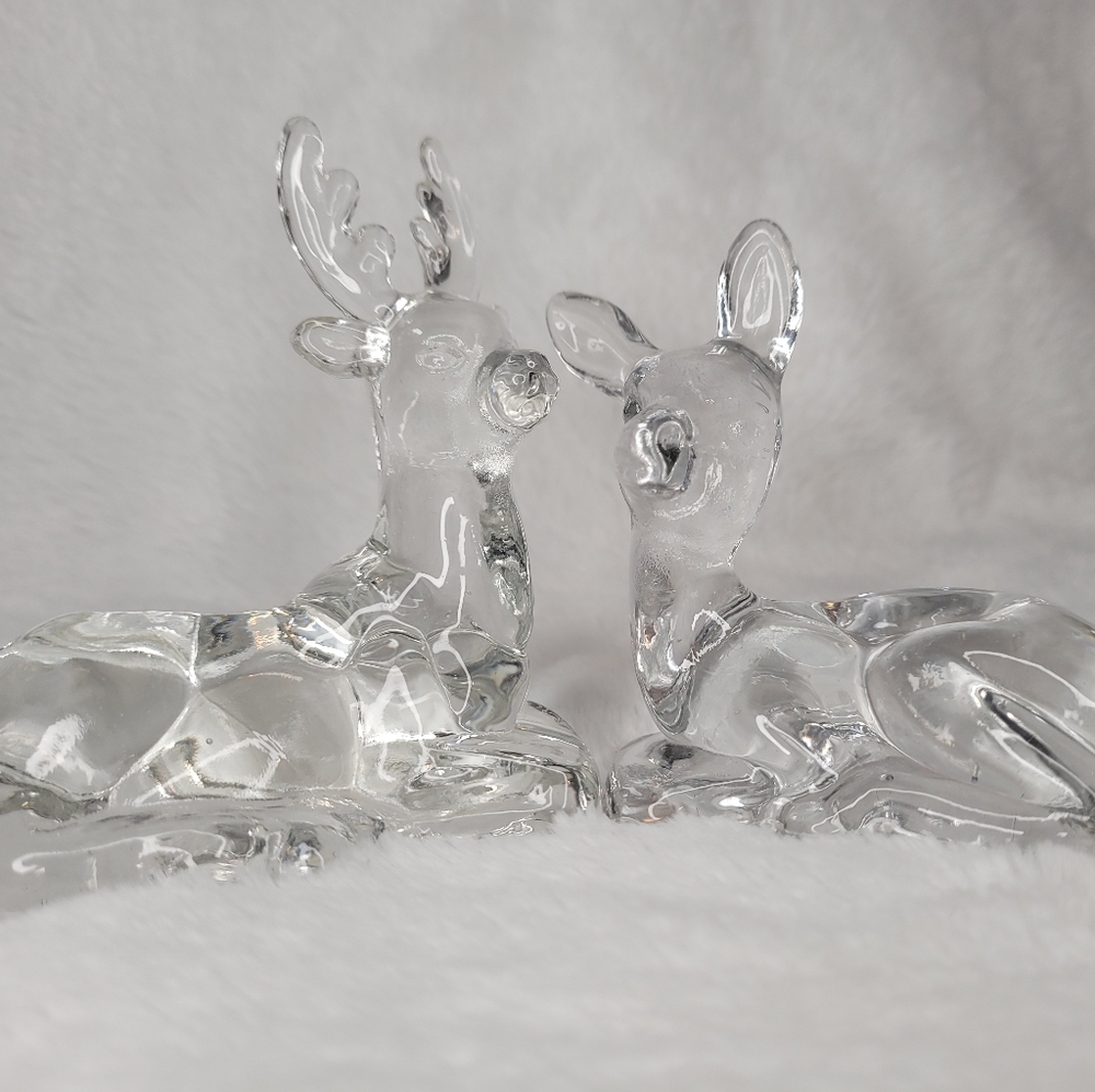 Art glass deer